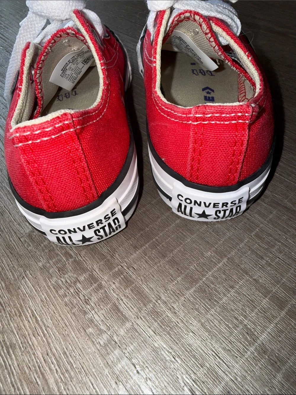 Converse Chuck Taylor All Star Low Top Sneakers Red Canvas Kids Size 10.5